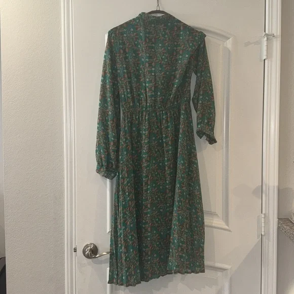 Haokeke Green Floral Long Sleeve Chiffon Pleated Midi Dress - M - Picture 13 of 16
